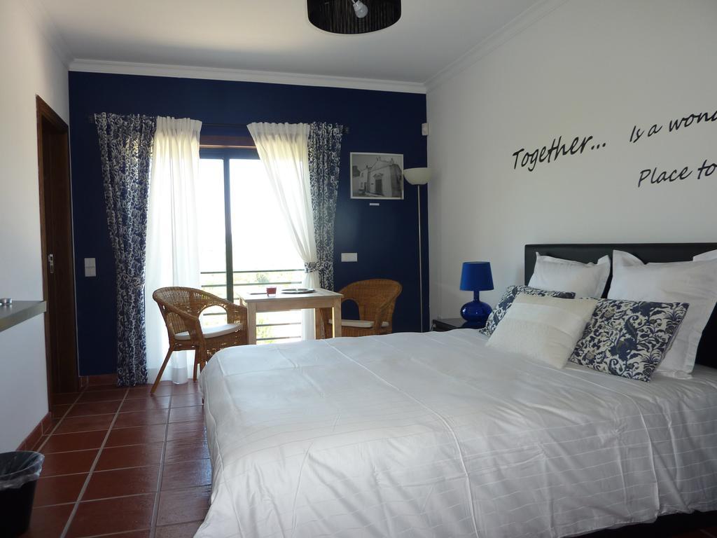 Quinta Helena Bed & Breakfast Almoster Bagian luar foto